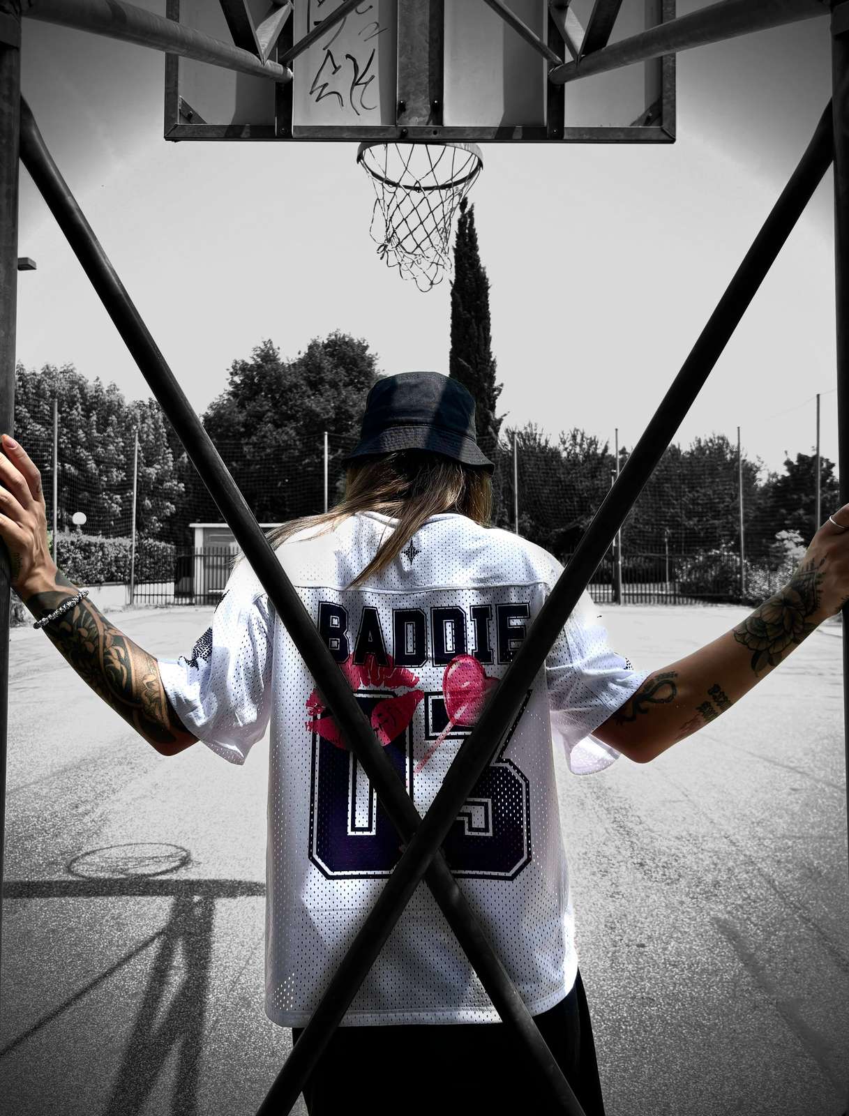 T-SHIRT "BADDIE" - LIMITED
