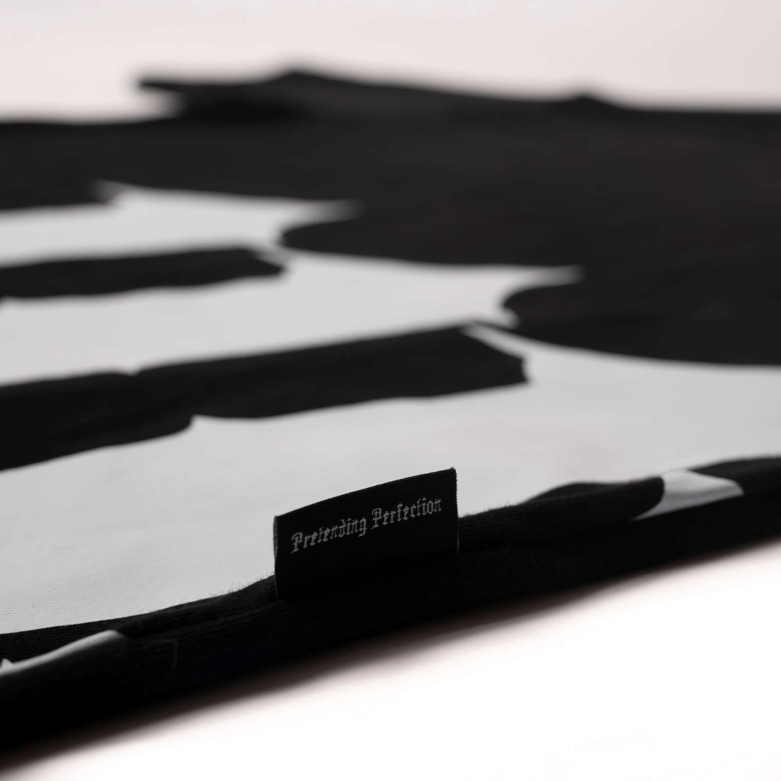 T-SHIRT "SIDE LOGO" - BLACK