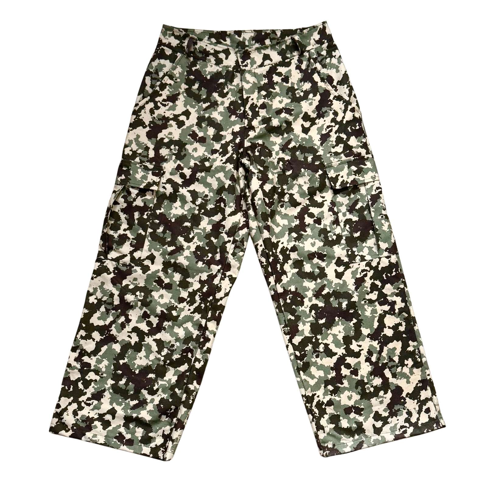 CARGO-CAMO MILITARY TECH