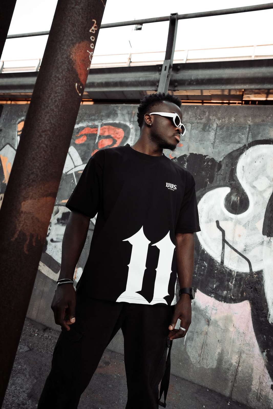 T-SHIRT "SIDE LOGO" - BLACK